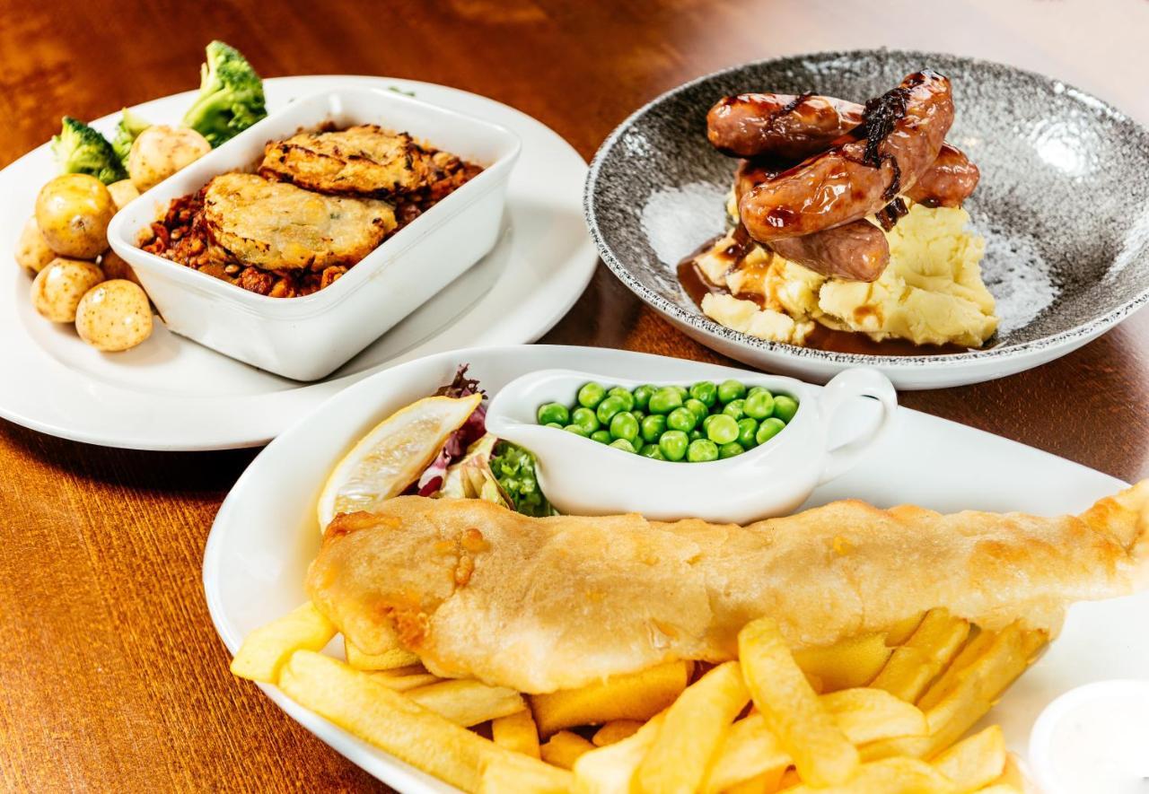 אברגאבני Lamb & Flag Inn מראה חיצוני תמונה
